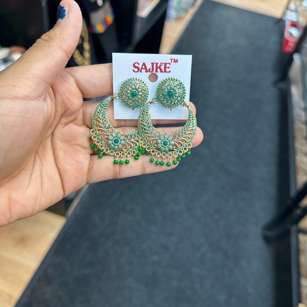 Green Gold Women's Earrings
